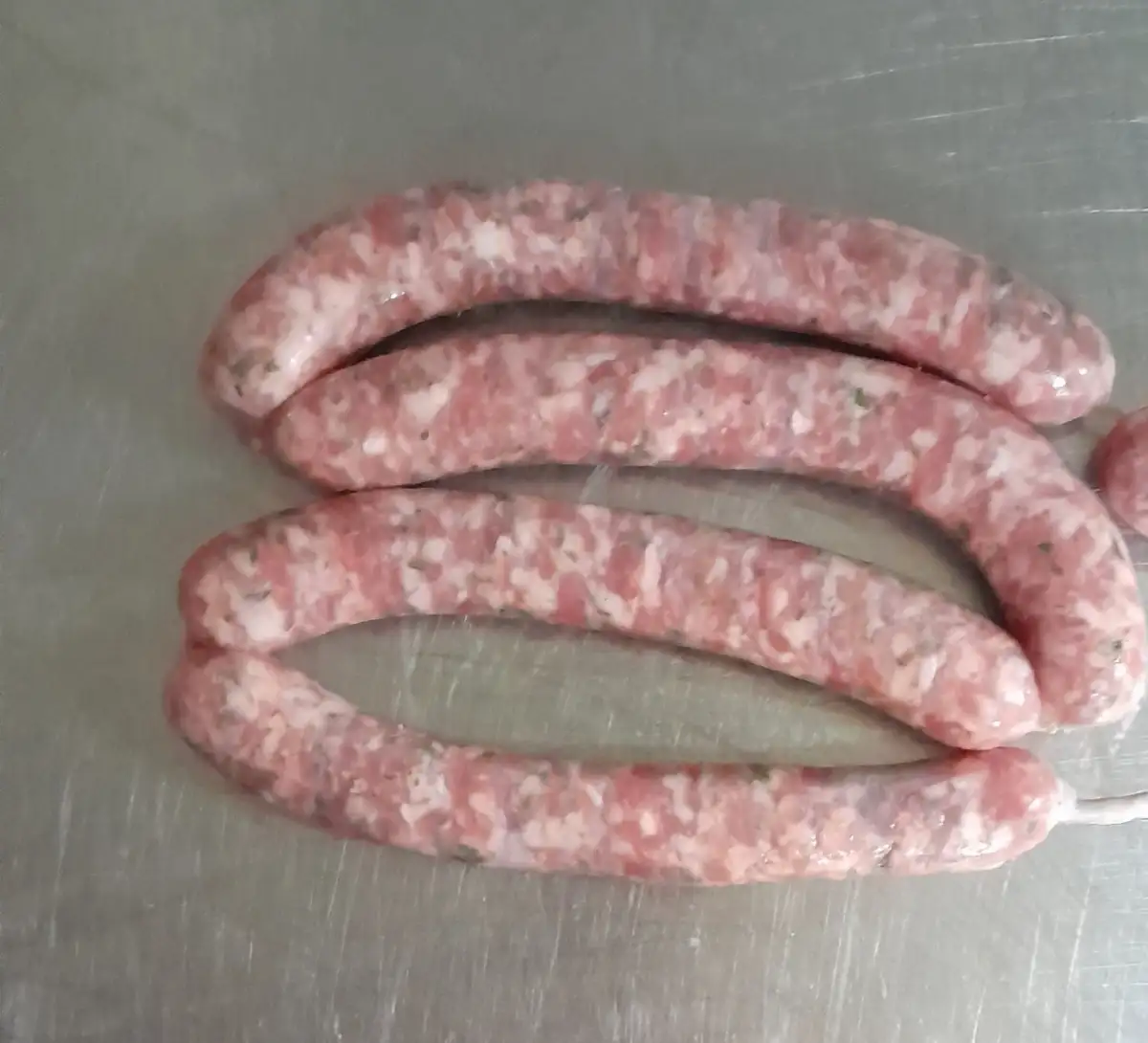 Chipolata aux herbes le kg